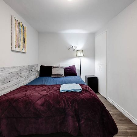 Bright Parkdale Court - Little Portugal W/ Free Parking Toronto Exterior photo