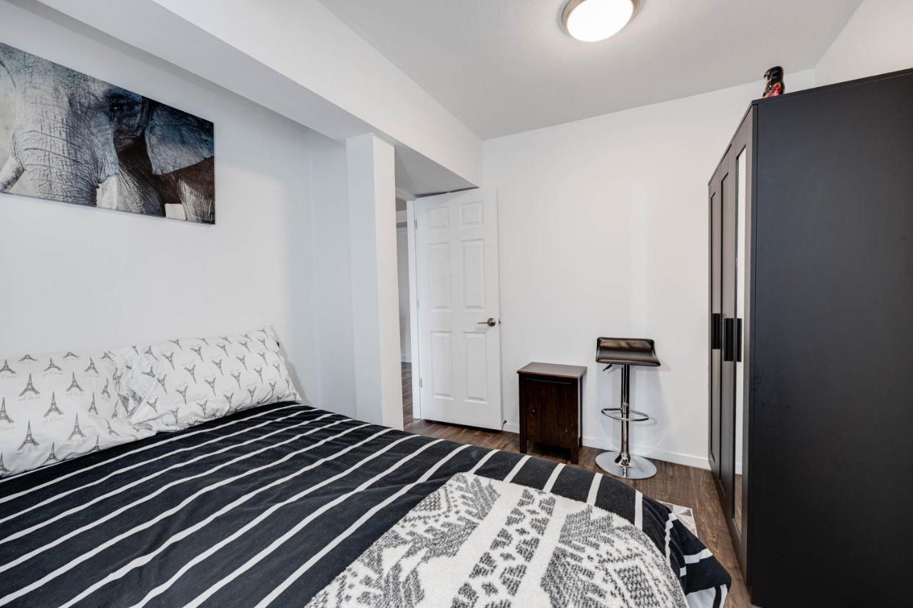Bright Parkdale Court - Little Portugal W/ Free Parking Toronto Exterior photo