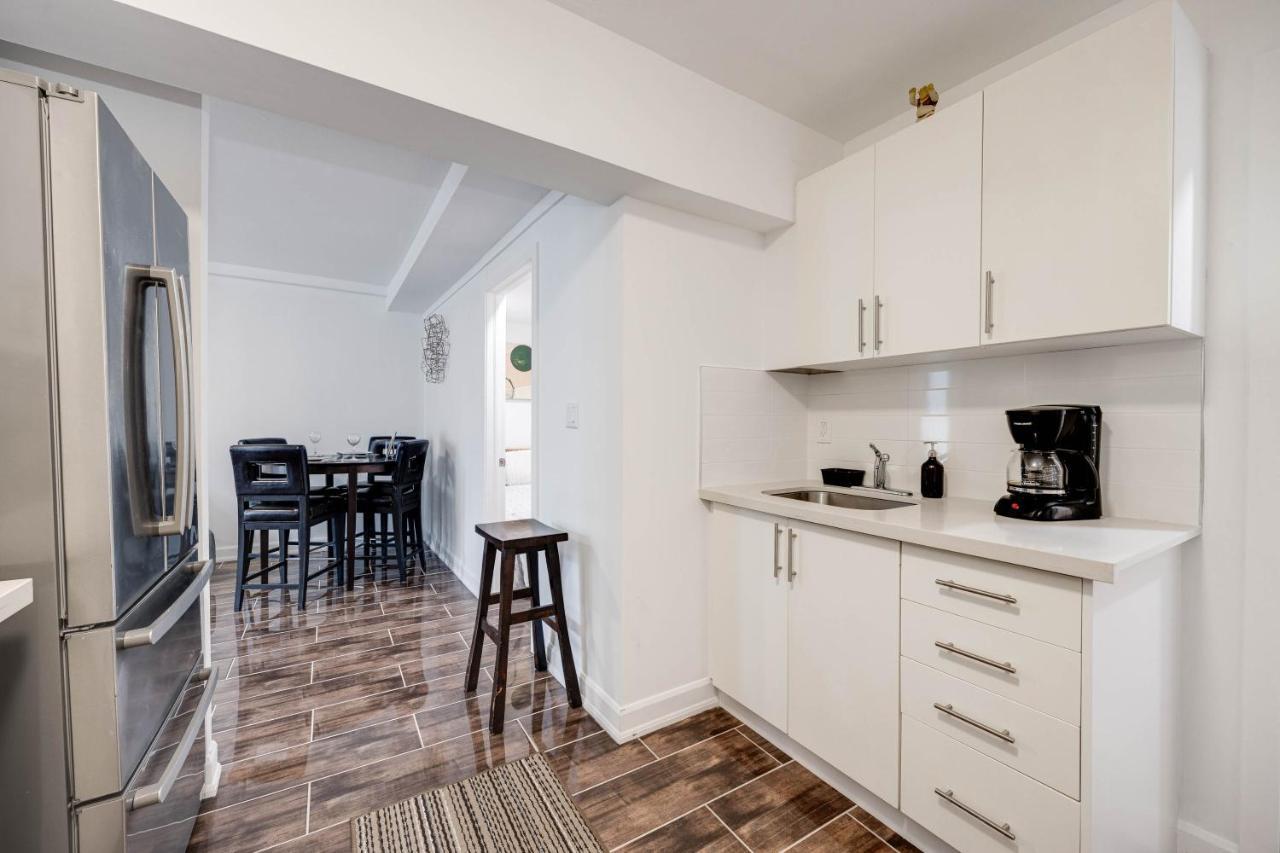 Bright Parkdale Court - Little Portugal W/ Free Parking Toronto Exterior photo